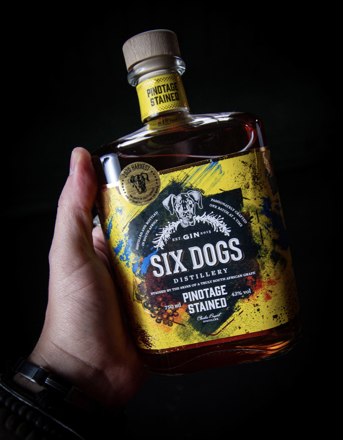 Six Dogs Pinotage Stained gin product shot